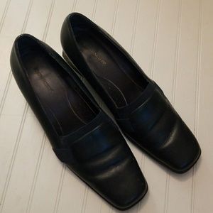 Worthington Loafer Pump